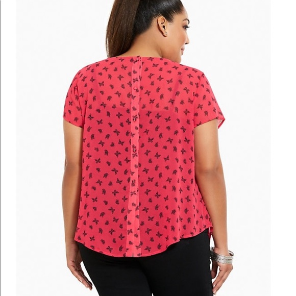 DONATING 1/20/25 Torrid Butterfly Button Back Shirt - Picture 2 of 6
